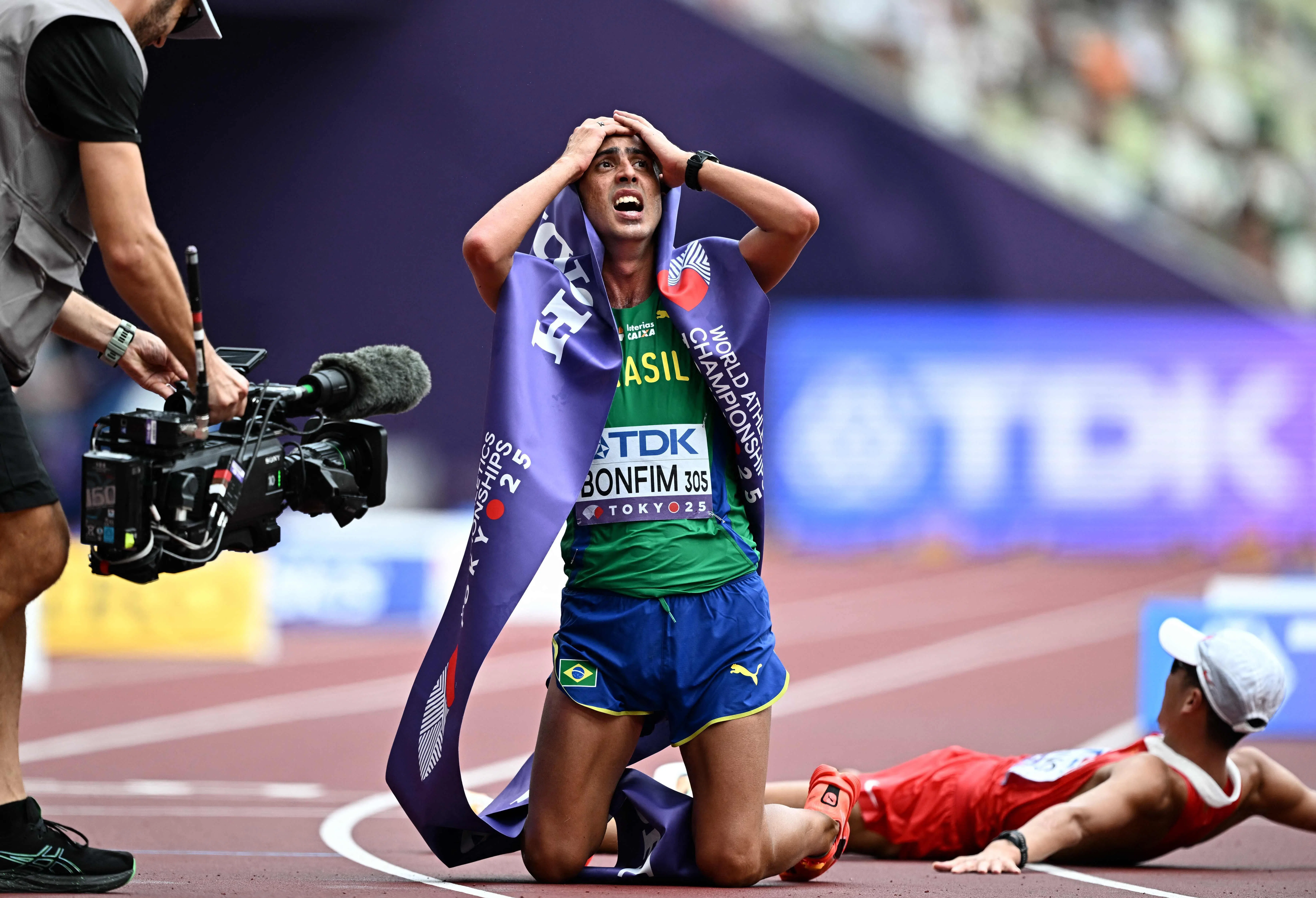 巴西选手邦芬夺得男子20公里赛冠军。（法新社）