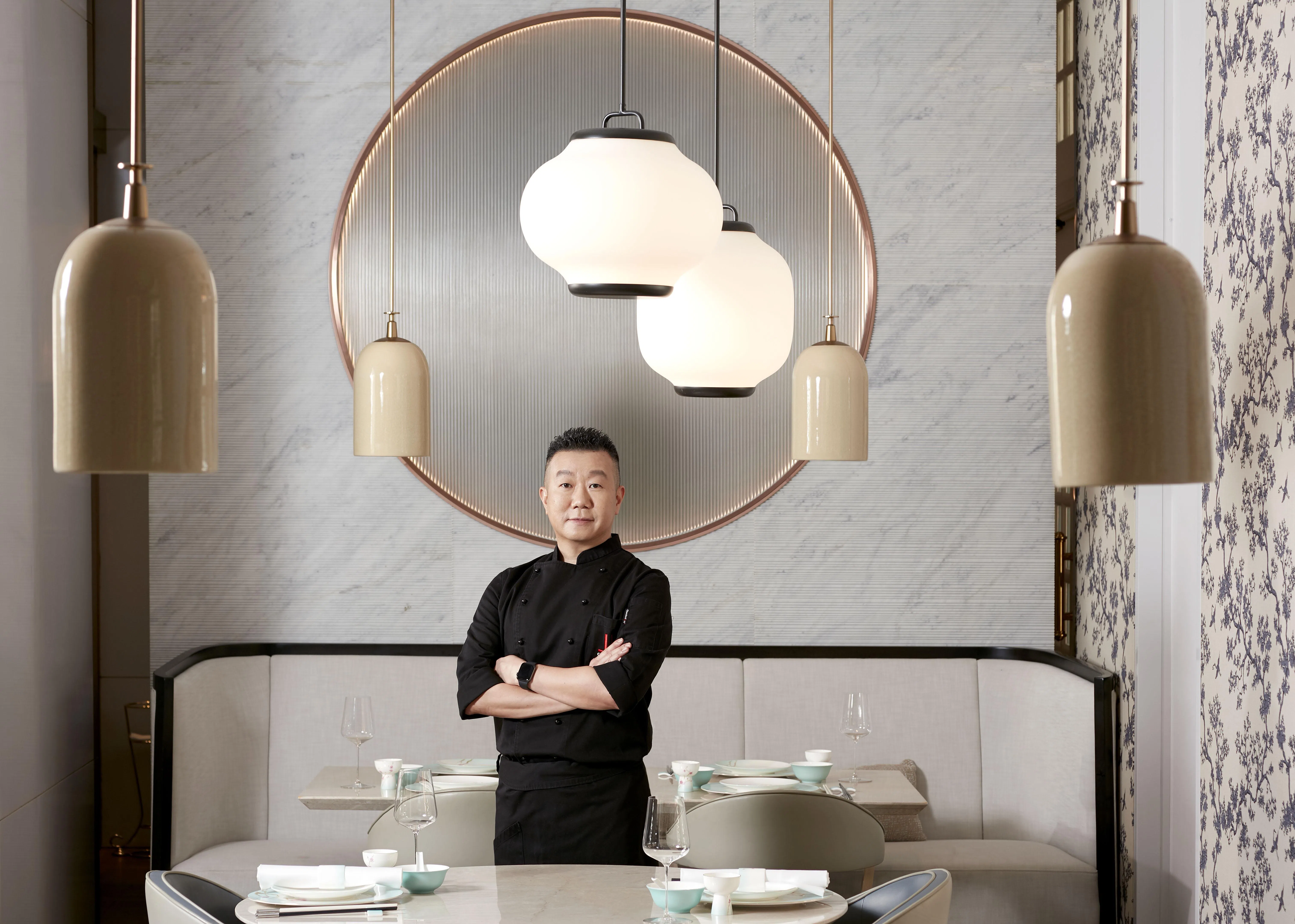 名厨梁子庚认为食材已不分国界，只要该食材与中餐能巧妙结合，就能够成为中餐的一部分。（酒店提供）