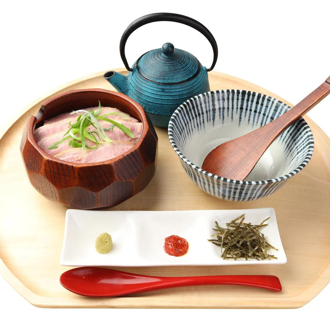 鸭肉汤泡饭突出了鸭肉的香气。（餐馆提供）