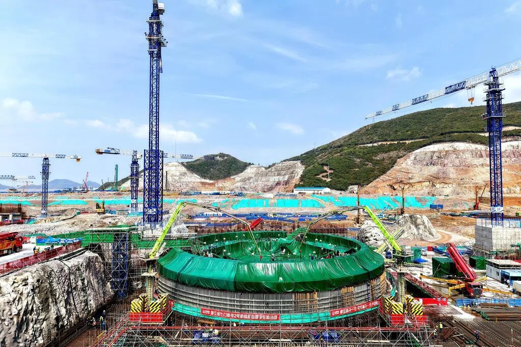 中国今年预计将有七座核电机组建成并投入运行。