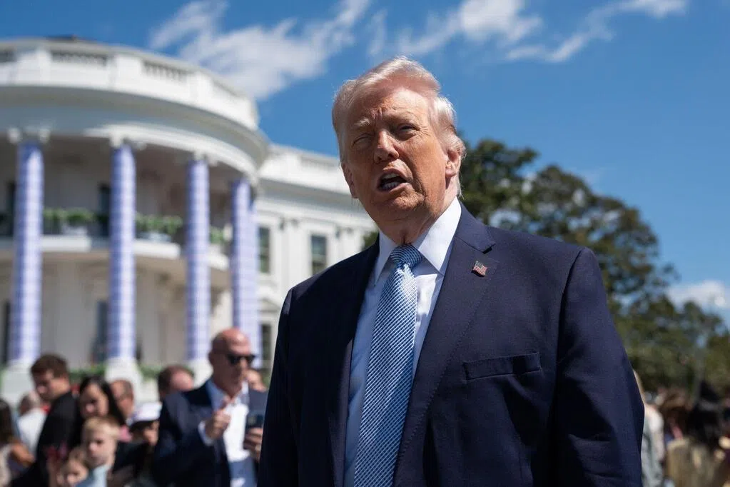 特朗普吹嘘营救美军飞行员成功 称伊朗人愿为自由受苦