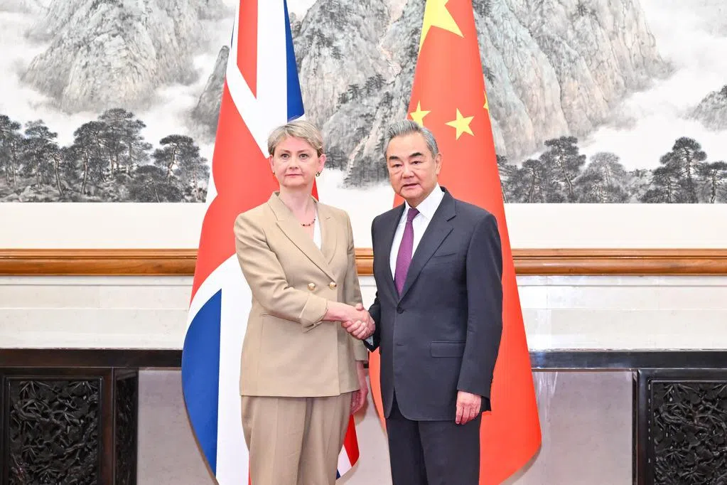 王毅吁英国合理界定安全边界 营造对华深化合作良好氛围