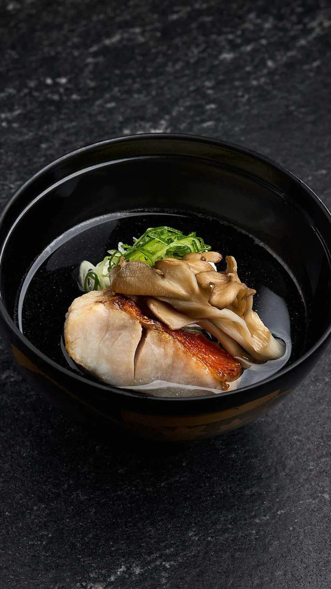 餐馆的owan汤根据家族食谱改良。（餐馆提供）