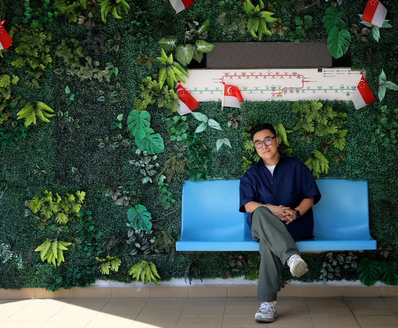 这张照片摄于郭亮碧山第11街的旧址附近。（龙国雄摄）