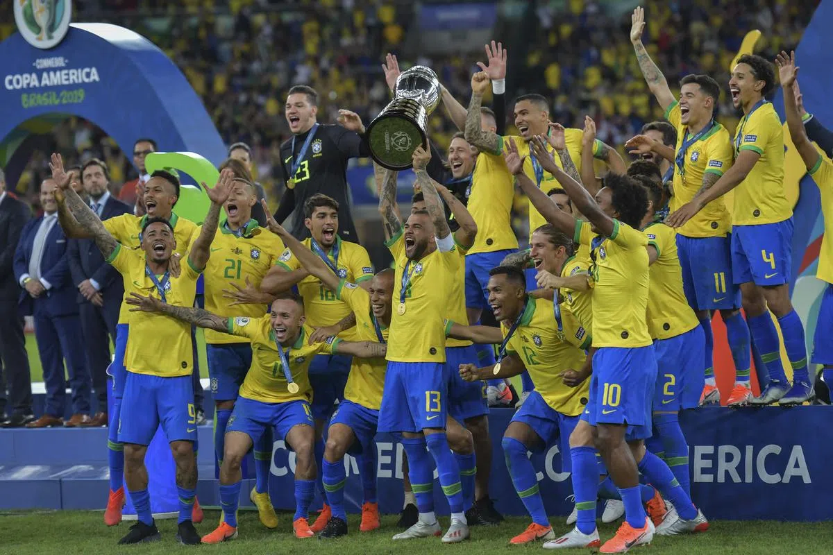 2019年7月7日，巴西队在主教练蒂特率领下获得美洲杯冠军。（法新社）