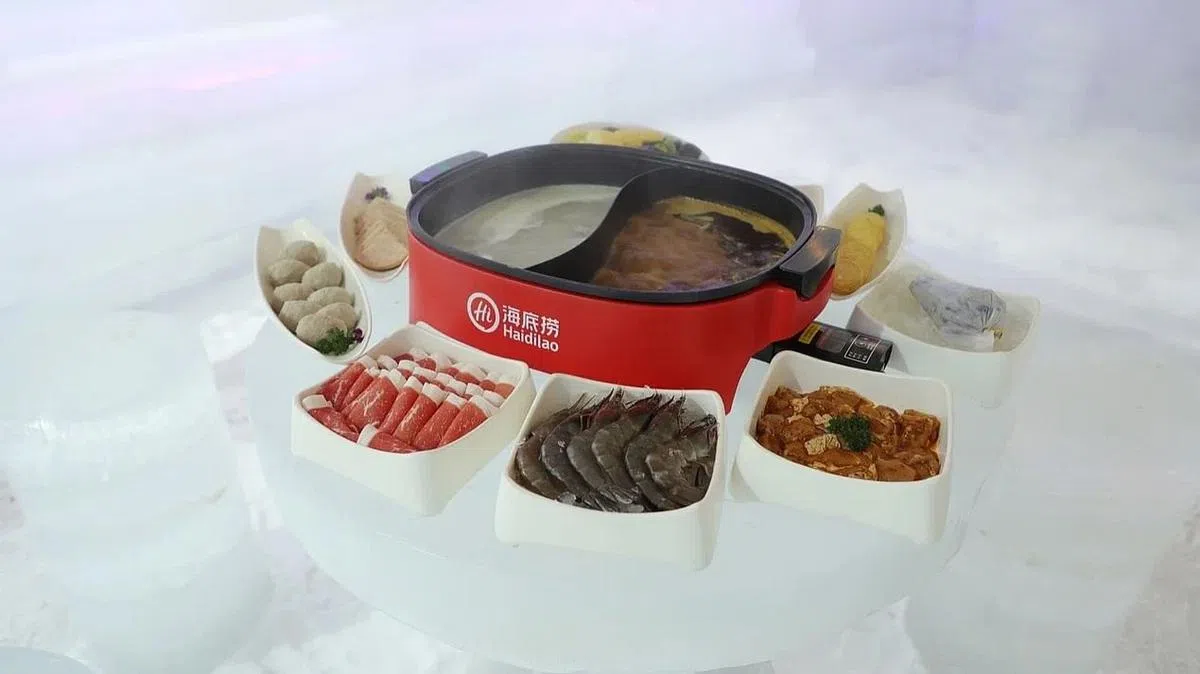 “Ice Magic”快闪游乐场可享受独特的海底捞火锅就餐体验。（餐馆与品牌提供照片）