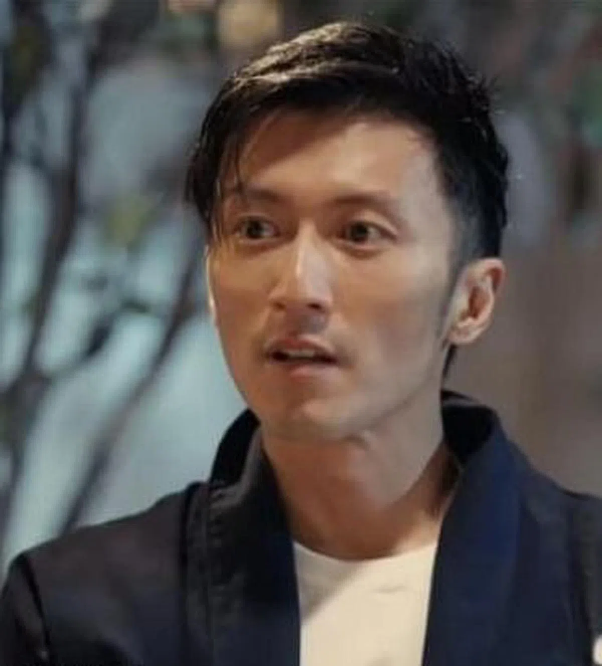 谢霆锋亲揭母亲狄波拉幼年被遗弃。（网络）