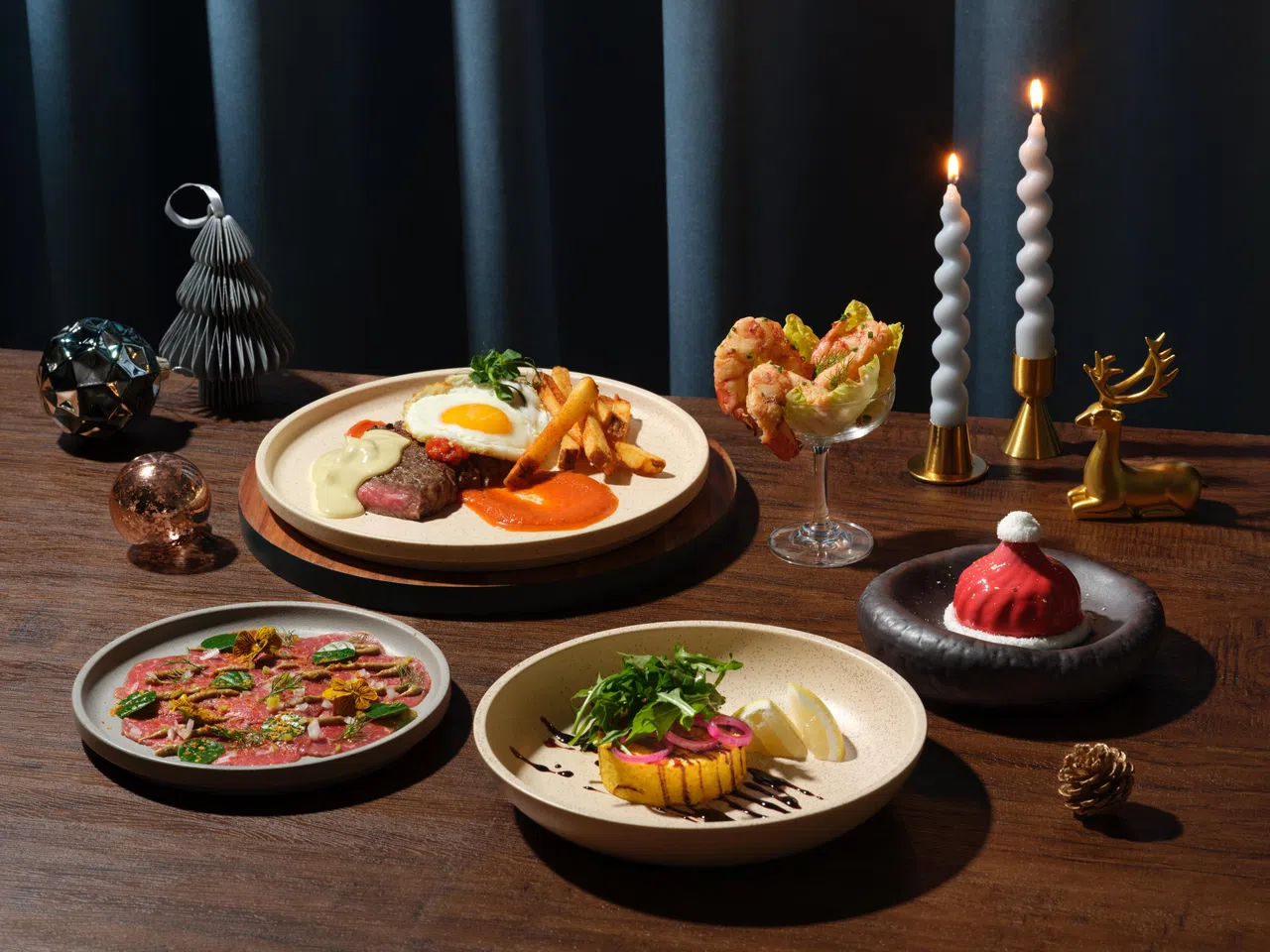 Origin Grill圣诞早午餐于圣诞节及前夕供应，四道式套餐包含三杯葡萄酒。（酒店提供）