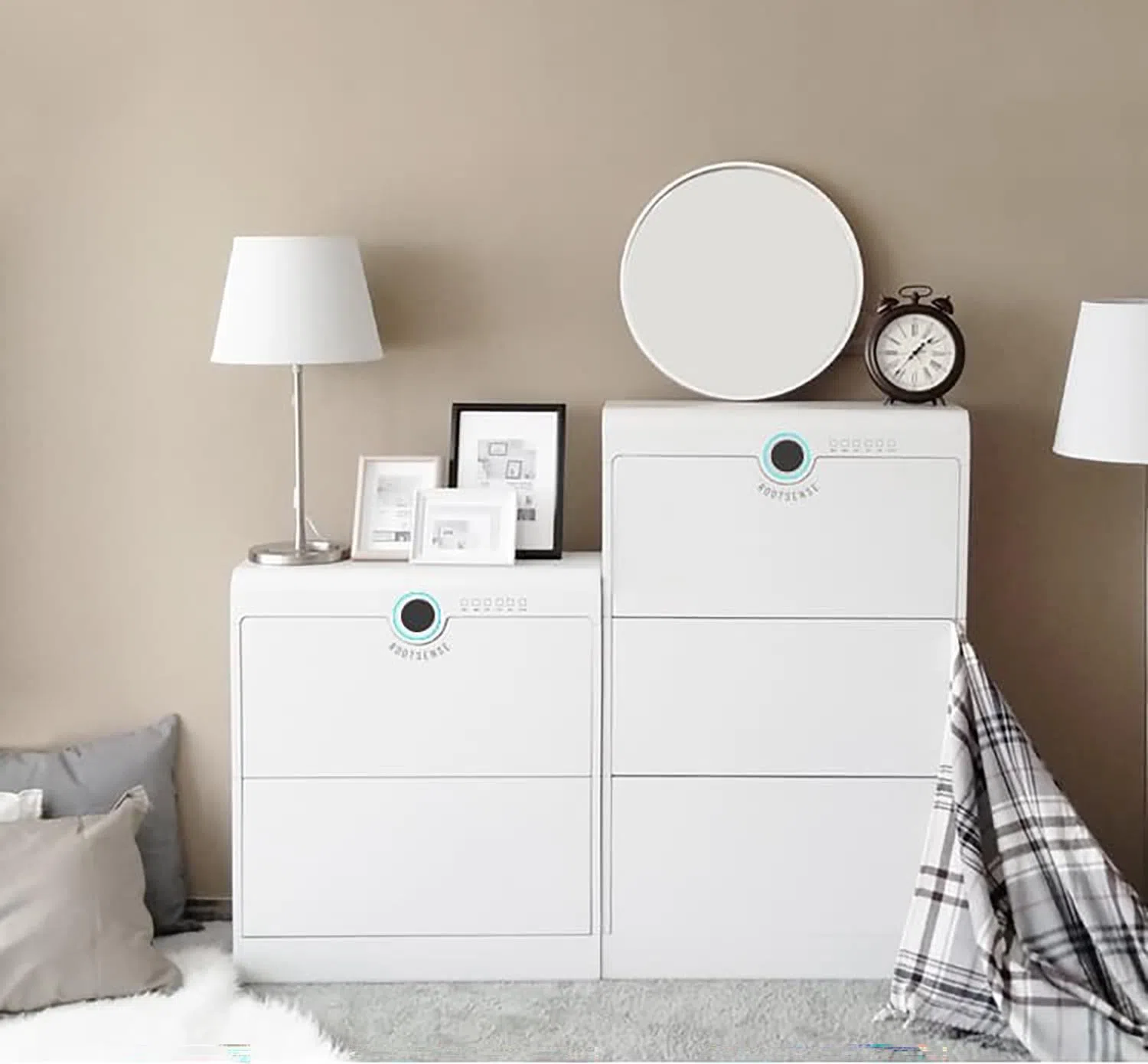 鞋柜内维持合适温度，缓慢烘干鞋子，达到除潮效果。（商家提供）