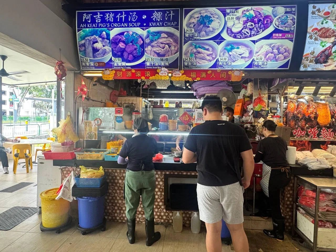 “阿吉猪什汤·粿汁”的第一个档口开在马西岭。（翁铭芯摄）