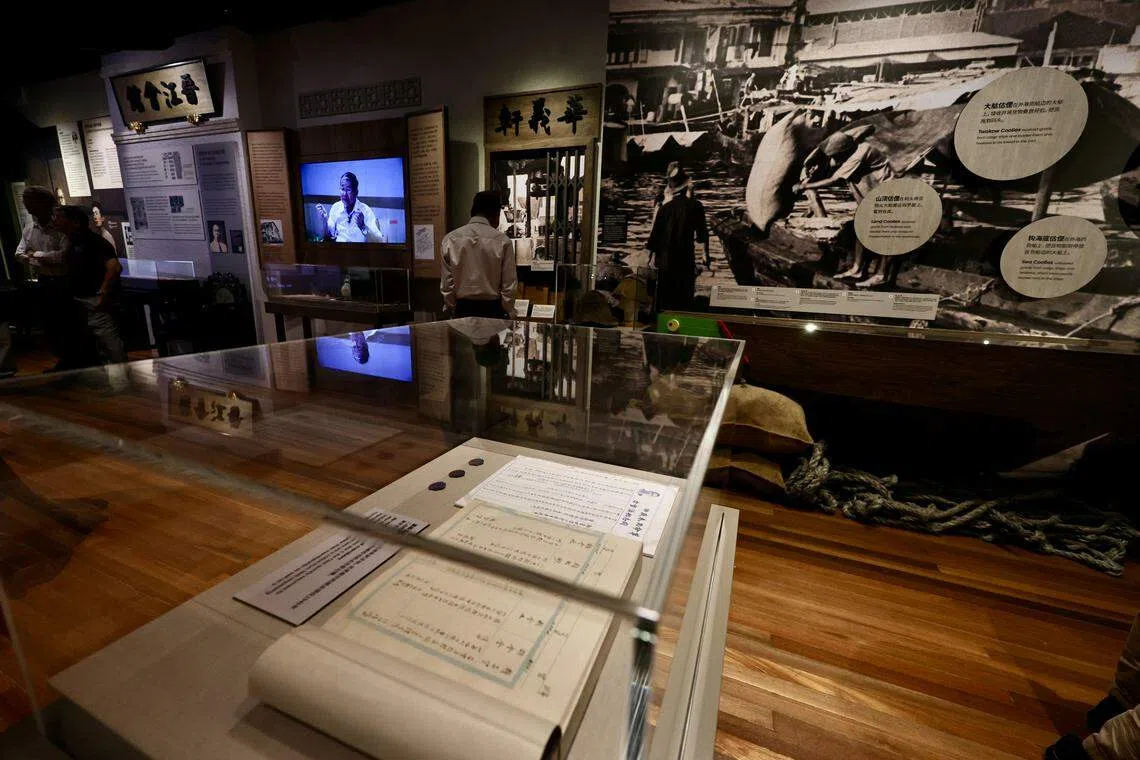 晋江廊文史馆有八个主题展区，展示估俚的生活与工作，以及早期下南洋华人移民的故事。（特约陈来福摄）