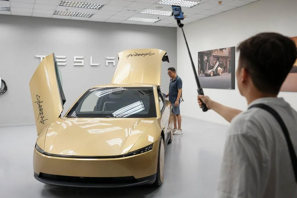 特斯拉周四起在北京上海静态展示Cybercab