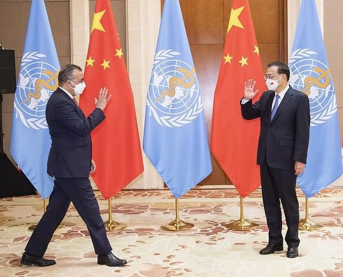 谭德塞今年2月应邀出席北京冬奥会开幕式，并同中国总理李克强会面。（新华社）