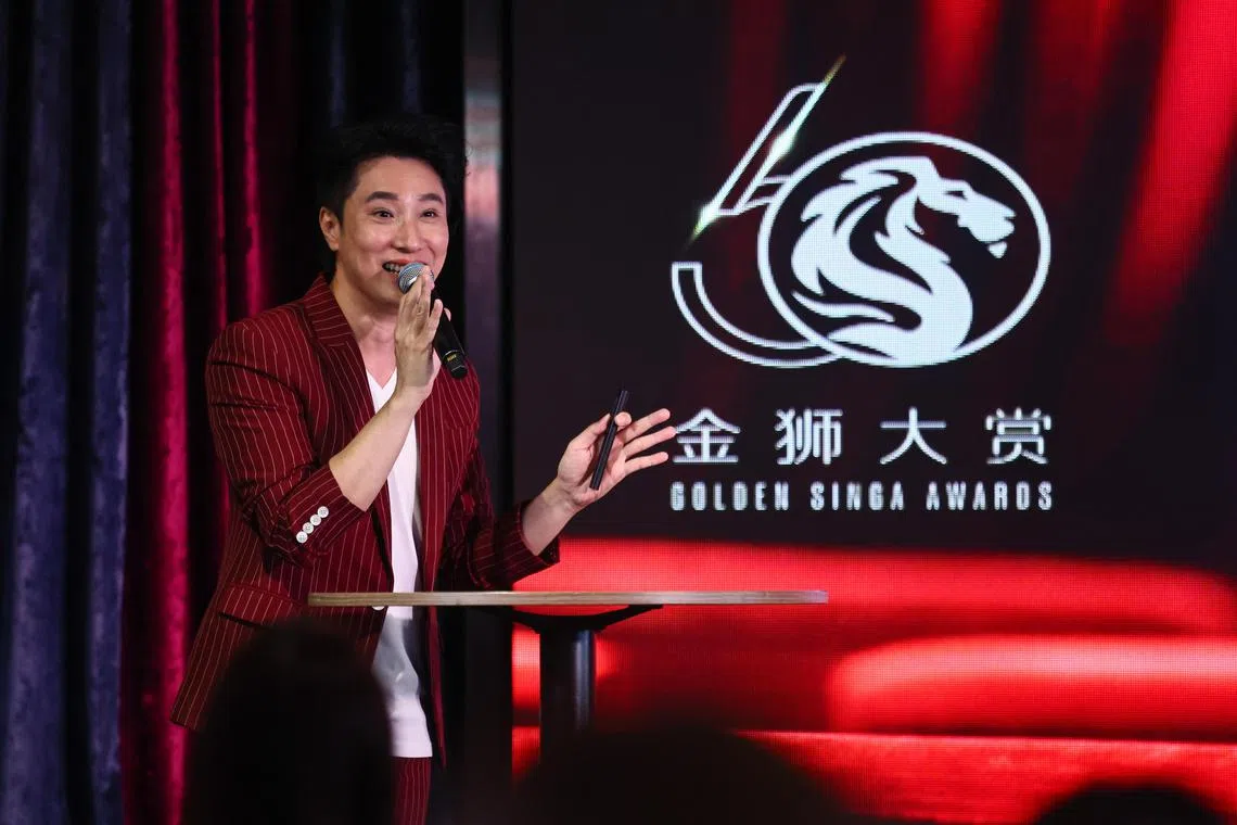 许振荣在记者会上说“金狮大赏”不限国度，开放让所有华语电影报名。（陈渊庄摄）