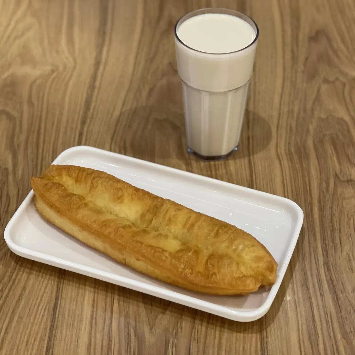 香醇豆浆配酥脆油条，是最佳组合。（黄靖晶摄）