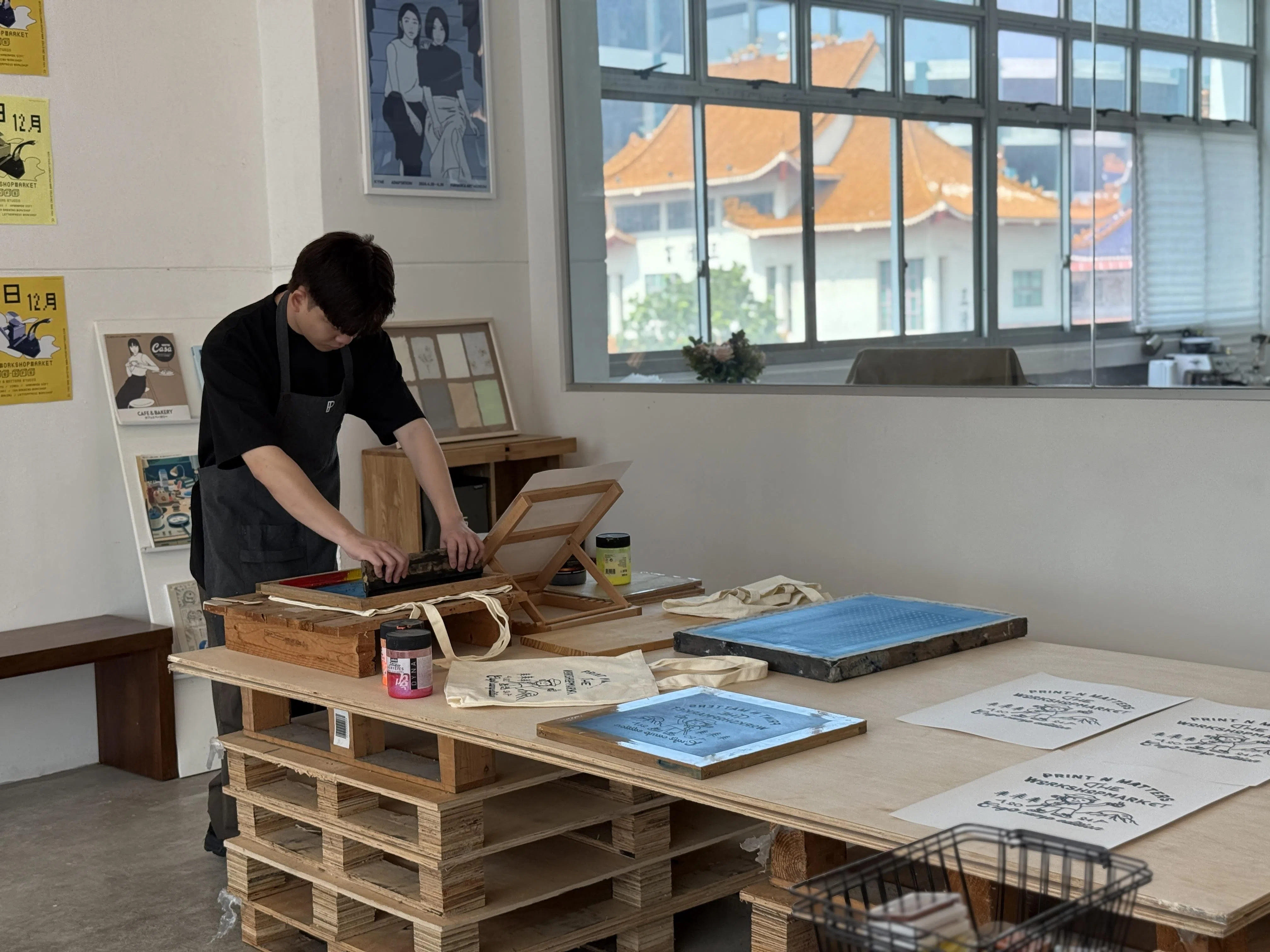 Print N Matters常在明亮宽敞的工作室举办DIY再生纸与其他手作工作坊。（陈映蓁摄）