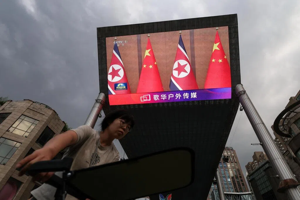 中朝同盟条约签署65年 习近平致金正恩贺电强调三个“不会变”