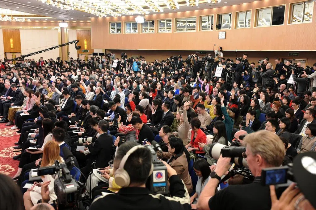 王毅两度谈台湾问题 称国际反台独越鲜明台海越稳定