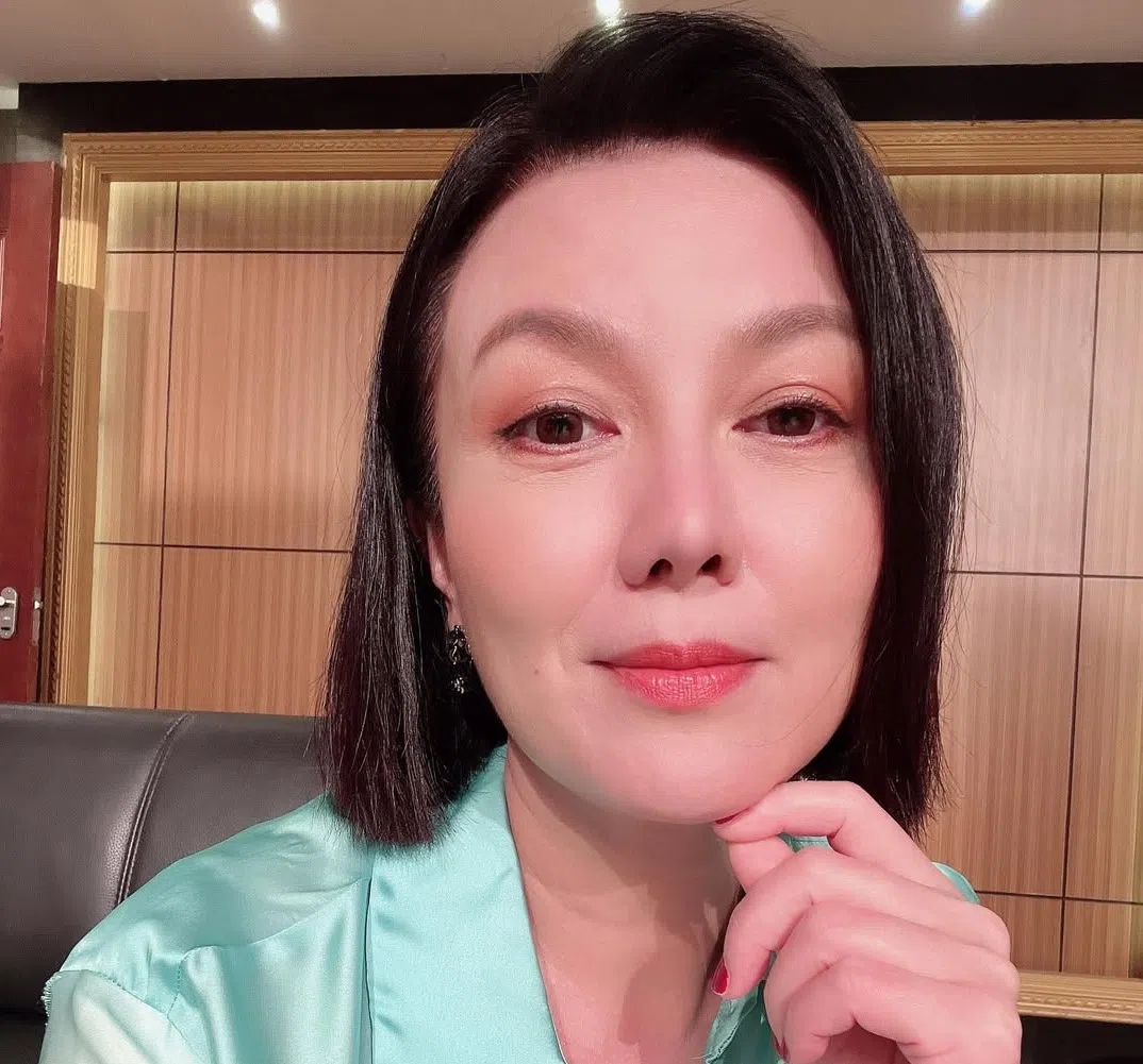 苗可丽的父亲因为服用帕金森症药物而产生幻觉。（取自苗可丽IG）