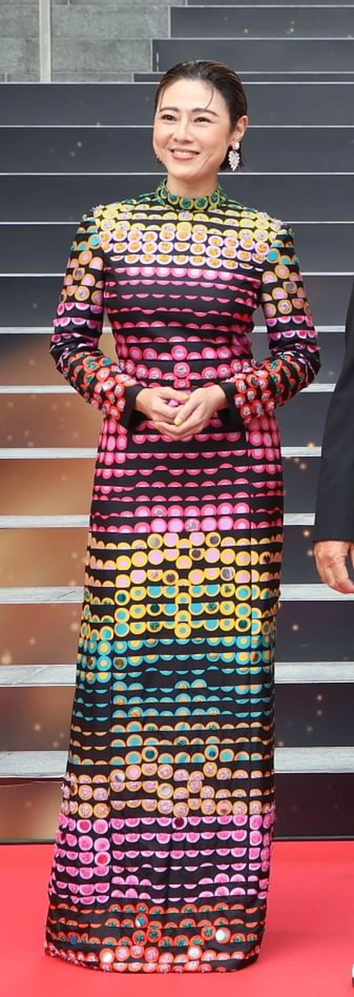 许美珍从头到脚包得密实。（新传媒提供）