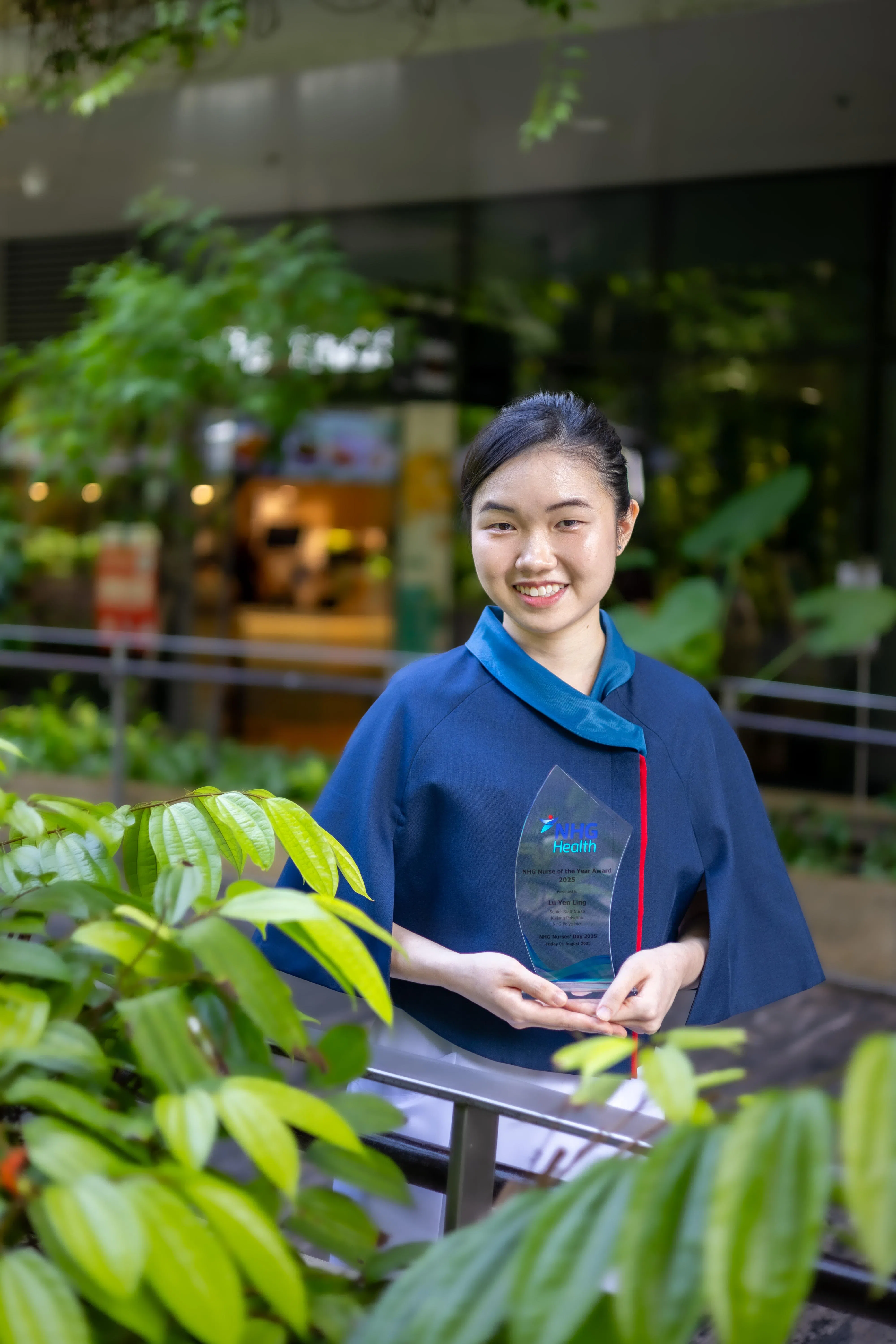 踏入护理行业四年来，吕艳伶最大的动力来自病患脸上的笑容。（特约骆辉煌摄）