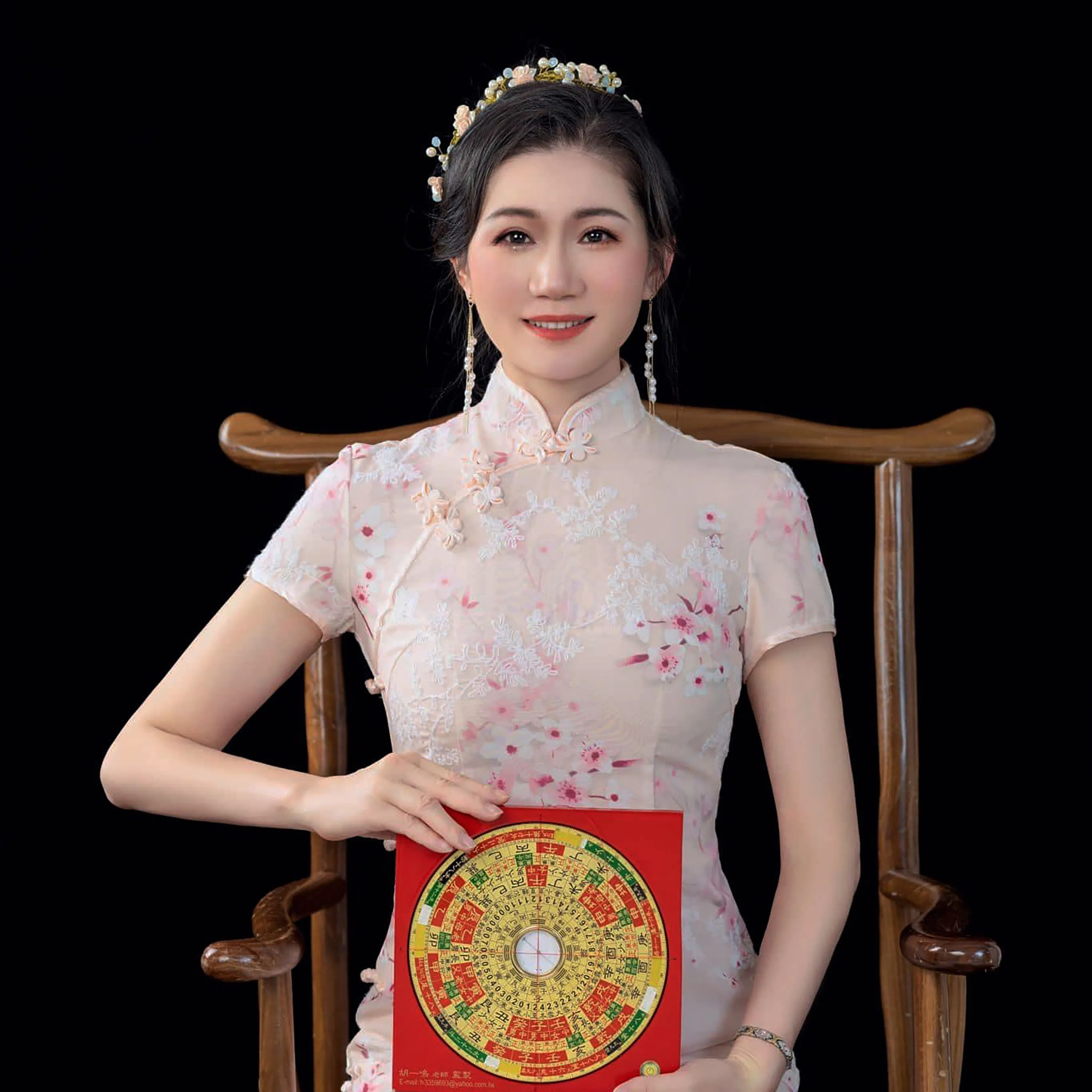 李承闱创立易都国学研究院，弘扬国学智慧。（商家提供）