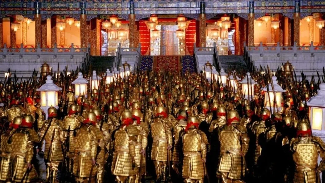 《满城尽》当年耗资数千万新元拍摄，连士兵的盔甲都是精心打造。（互联网）