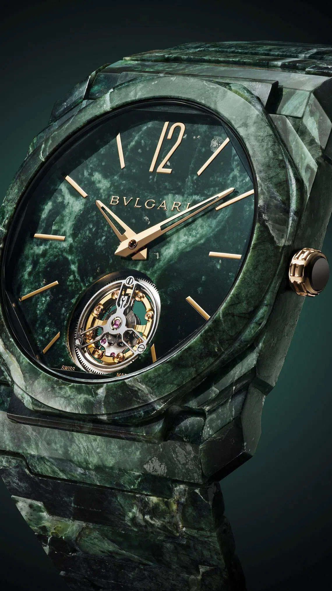 Octo Finissimo Tourbillon Marble腕表采用来自奥斯塔山谷的绿色大理石材质。（品牌提供）