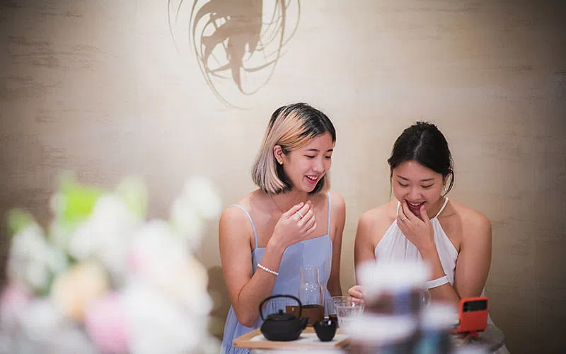 在素雅别致的环境中，和朋友一起品味手工甜点。（图／Bynd Artisan + Sunday Folks爱雍体验店提供）