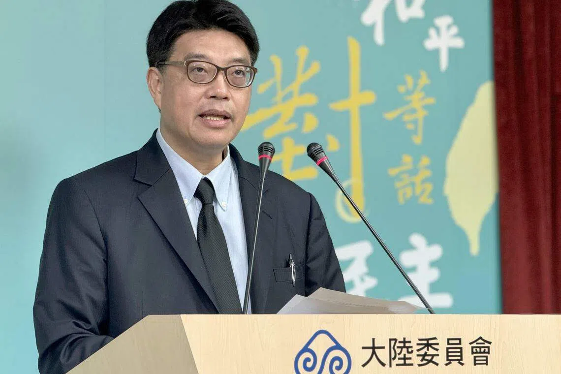 台湾政府的大陆委员会主任委员邱垂正（图）7月30日下午在台北召开记者会，说明协商结果。（缪宗翰摄）