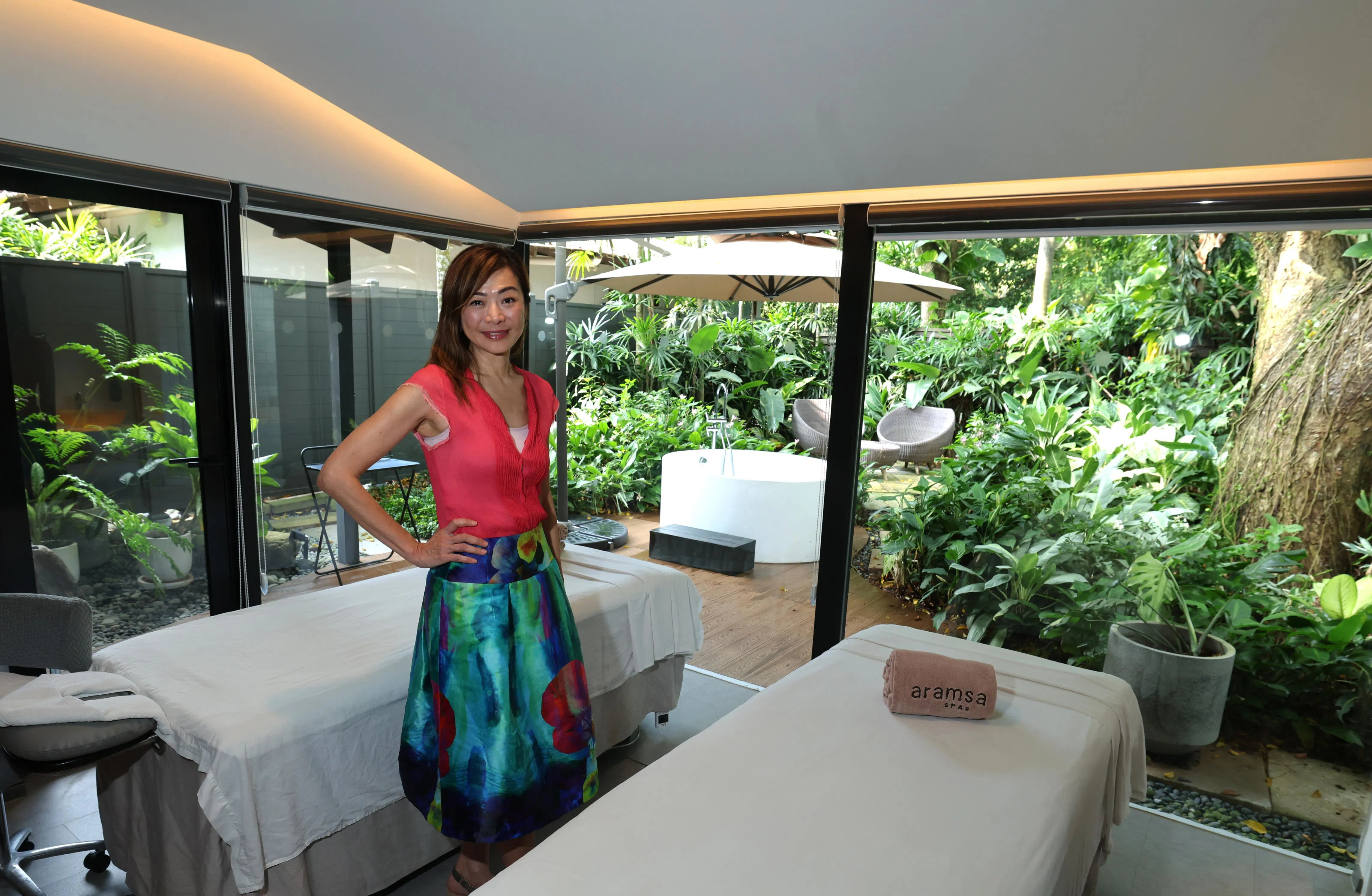 刘琦练瑜伽约七年，她将瑜伽融入Spa疗程设计中。（梁麒麟摄）