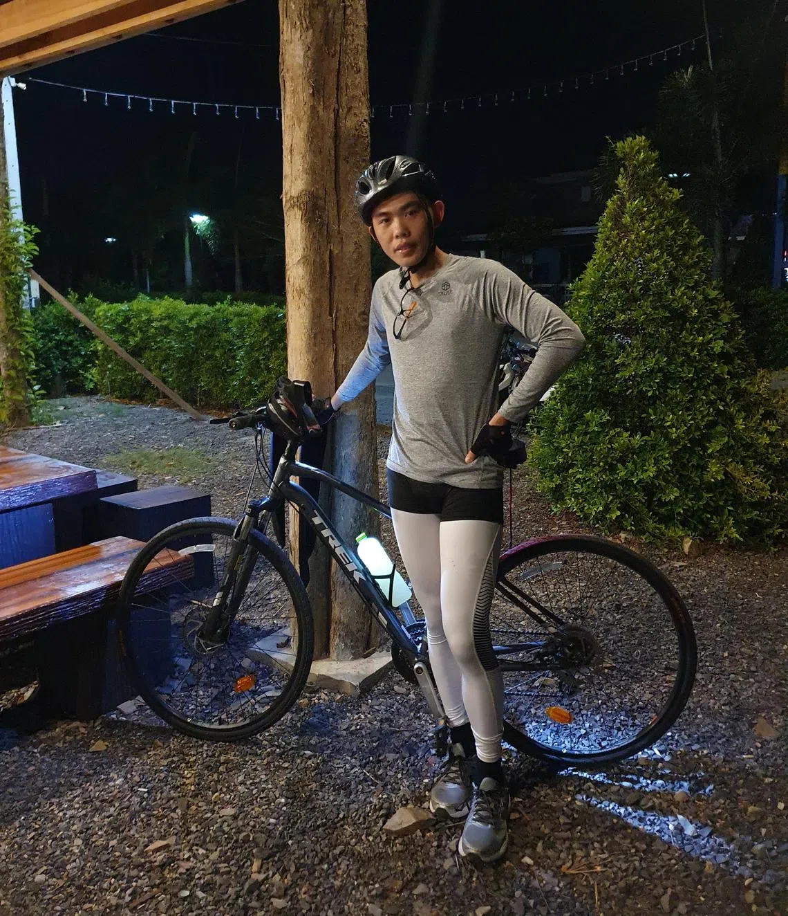 苏汉在缅甸设立Crossworks为本地企业解决人力问题，也跨国骑行2000公里为难民筹款。（受访者提供）