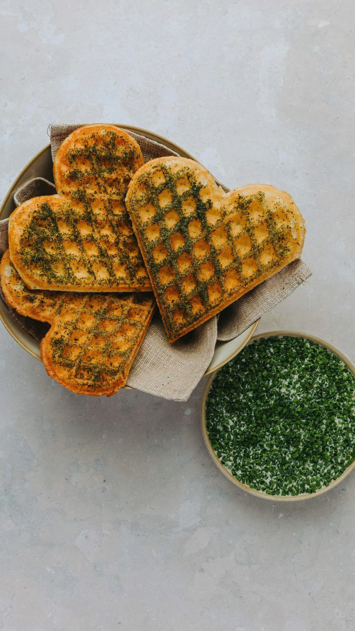 蟹肉格子松饼具有海鲜的滋味。（咖啡馆提供）