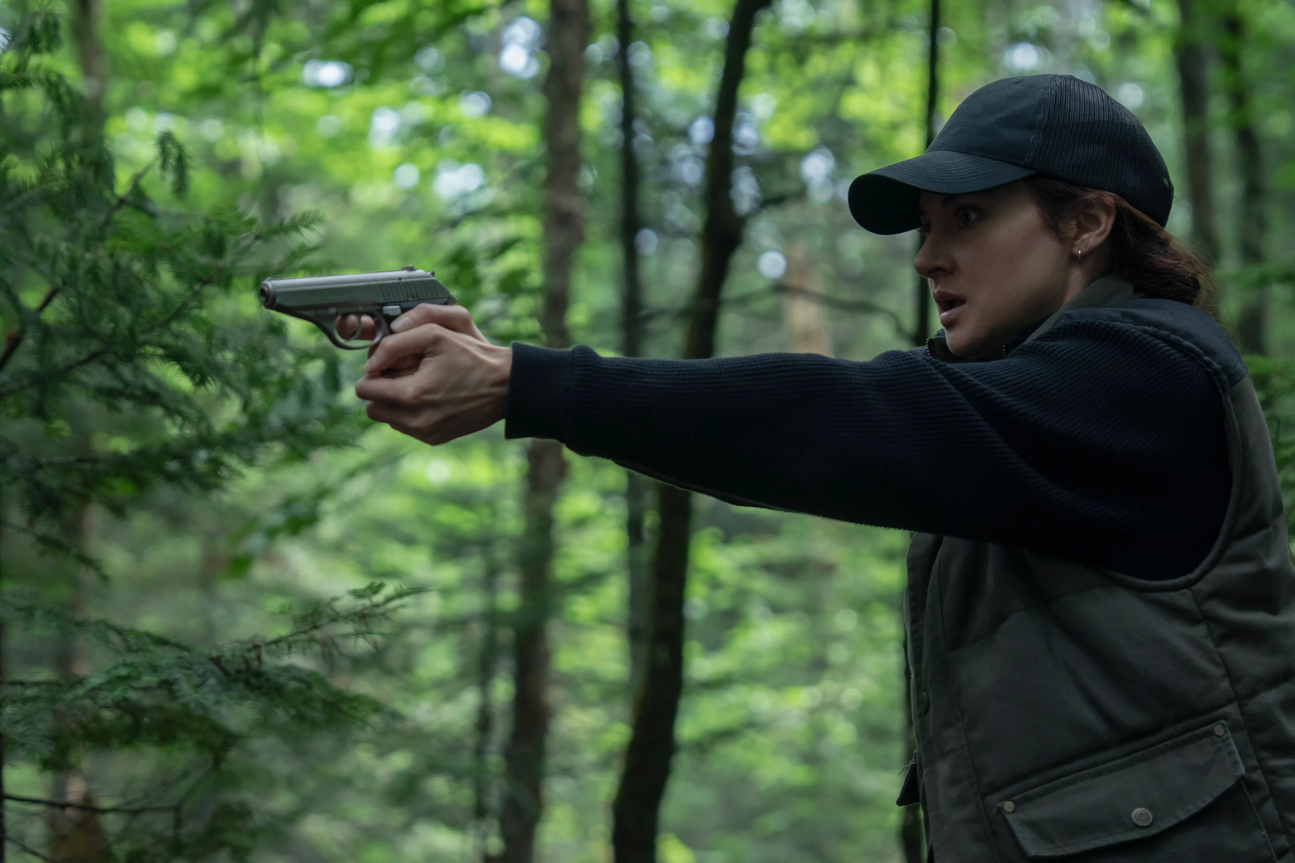 Shailene Woodley饰演极力追查炸弹客的联邦调查局警员。（Netflix提供）