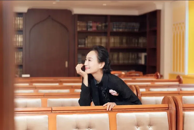 坣娜因病和车祸，身体承受很大的苦痛。（互联网）