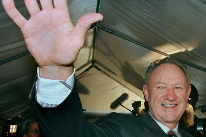 奥斯卡影帝夫妻去世一年墓地无碑 子女遗产争夺战开打