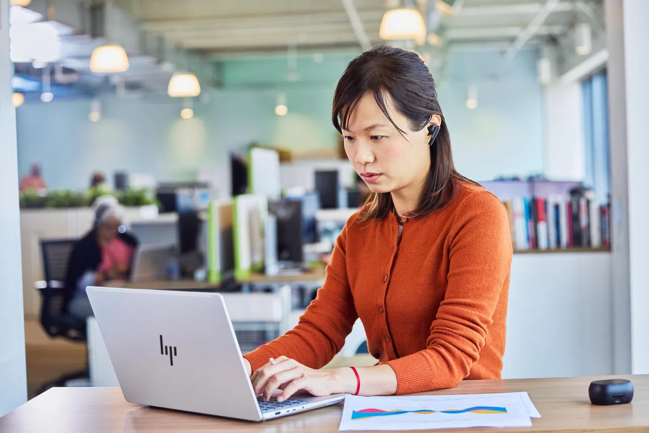 EliteBook X具有55 TOPS的AI算力，能满足高负荷工作需求。（惠普提供）