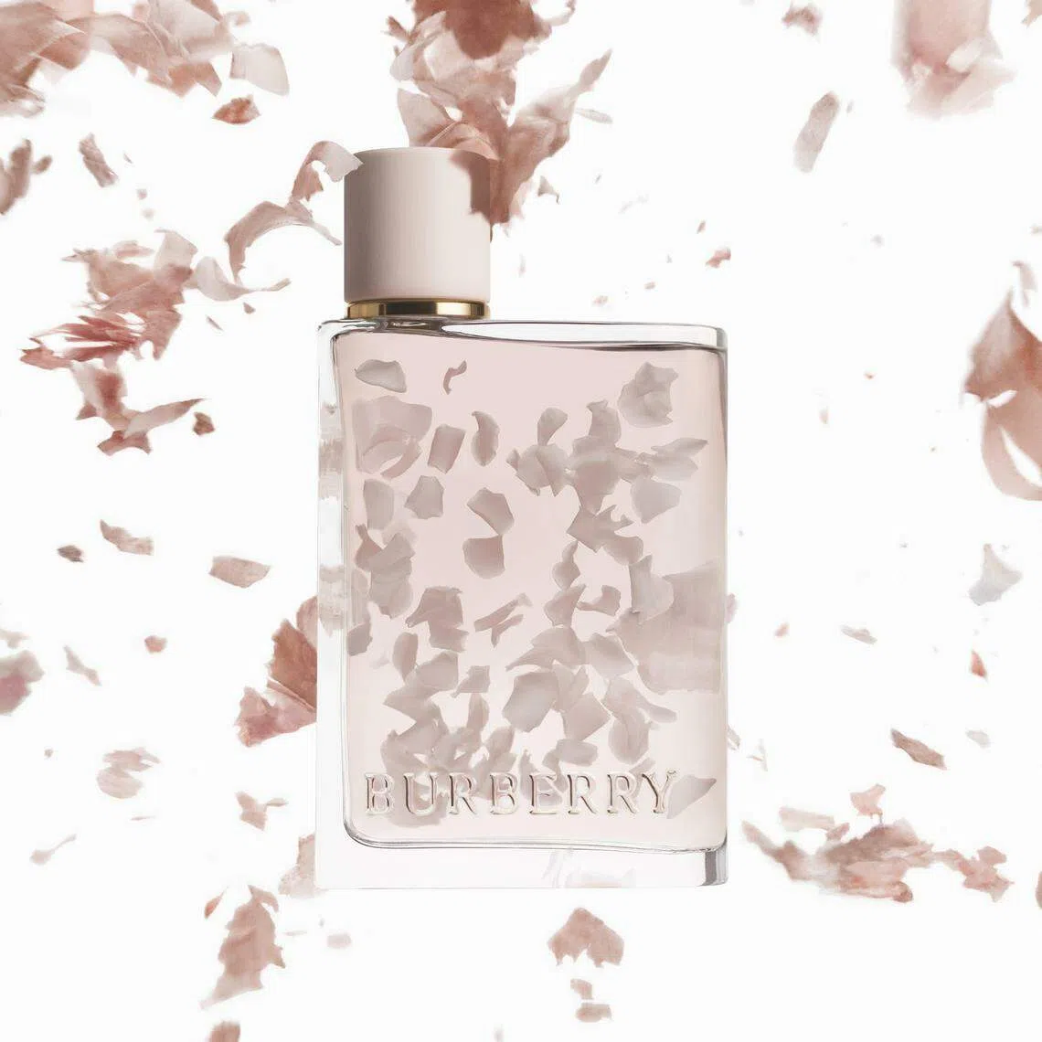 Burberry“Her Petals”（限量版）流泄紫罗兰和茉莉的花香。（品牌提供）