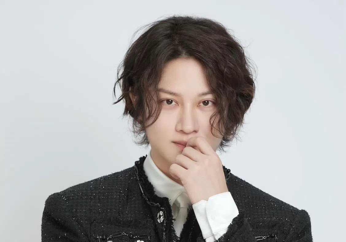 希澈在车祸过后大幅度减少舞蹈表演活动。（互联网）