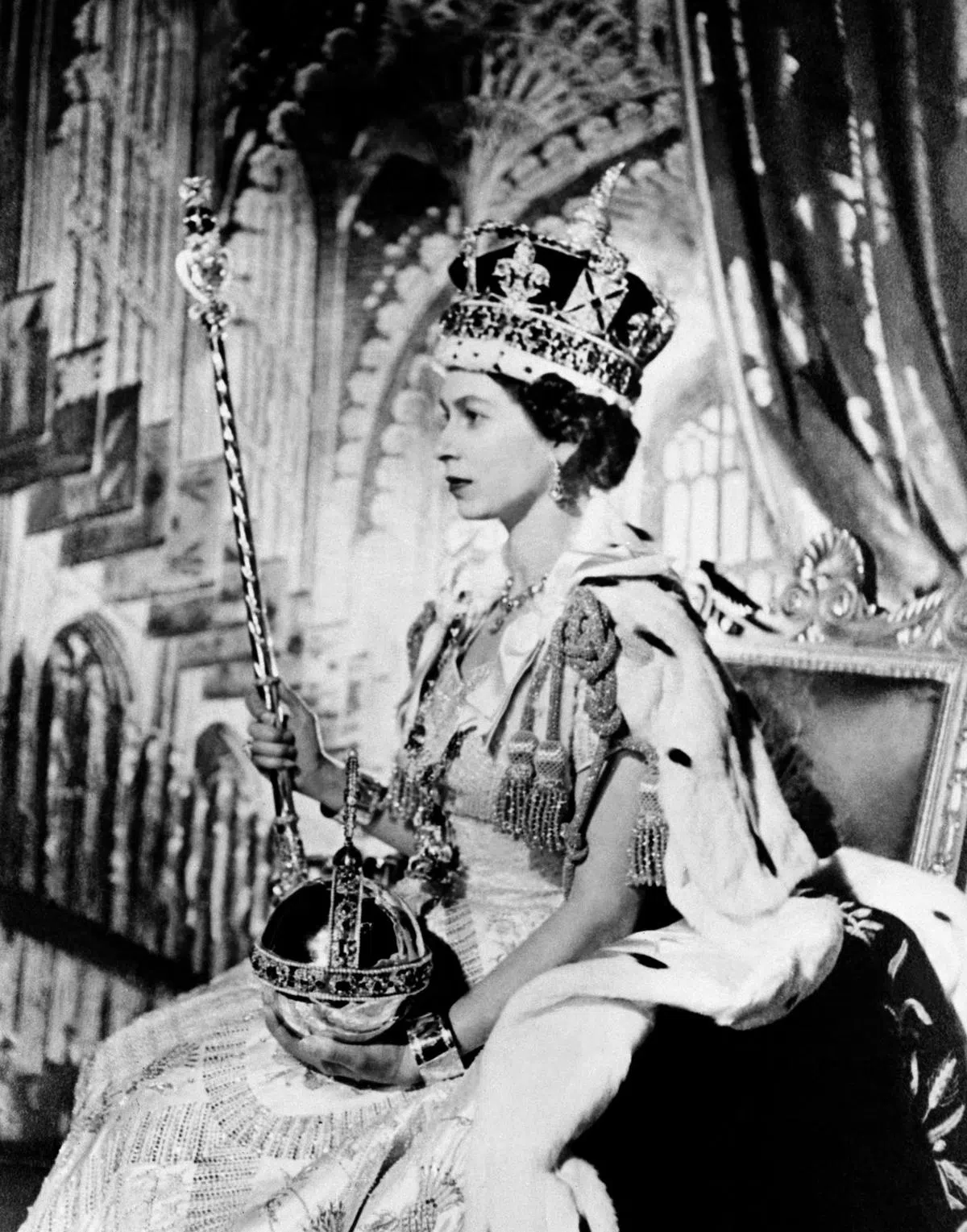 英女王伊丽莎白二世于1953年6月2日加冕。（法新社）