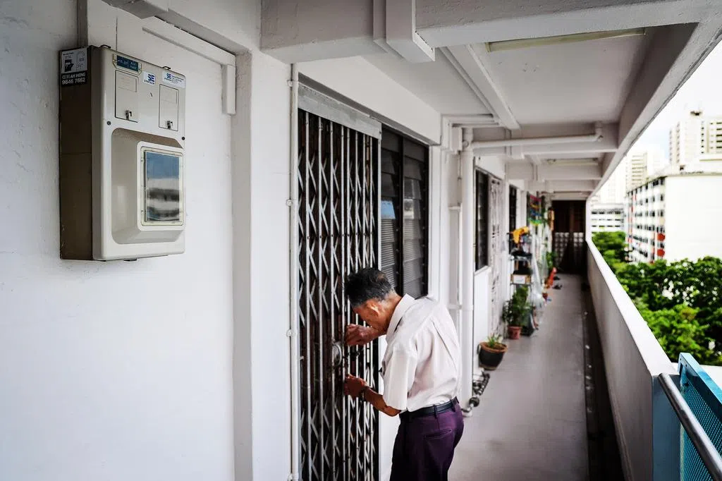 150万中低收入和退休国人 8月可多获最高300元消费税补助券