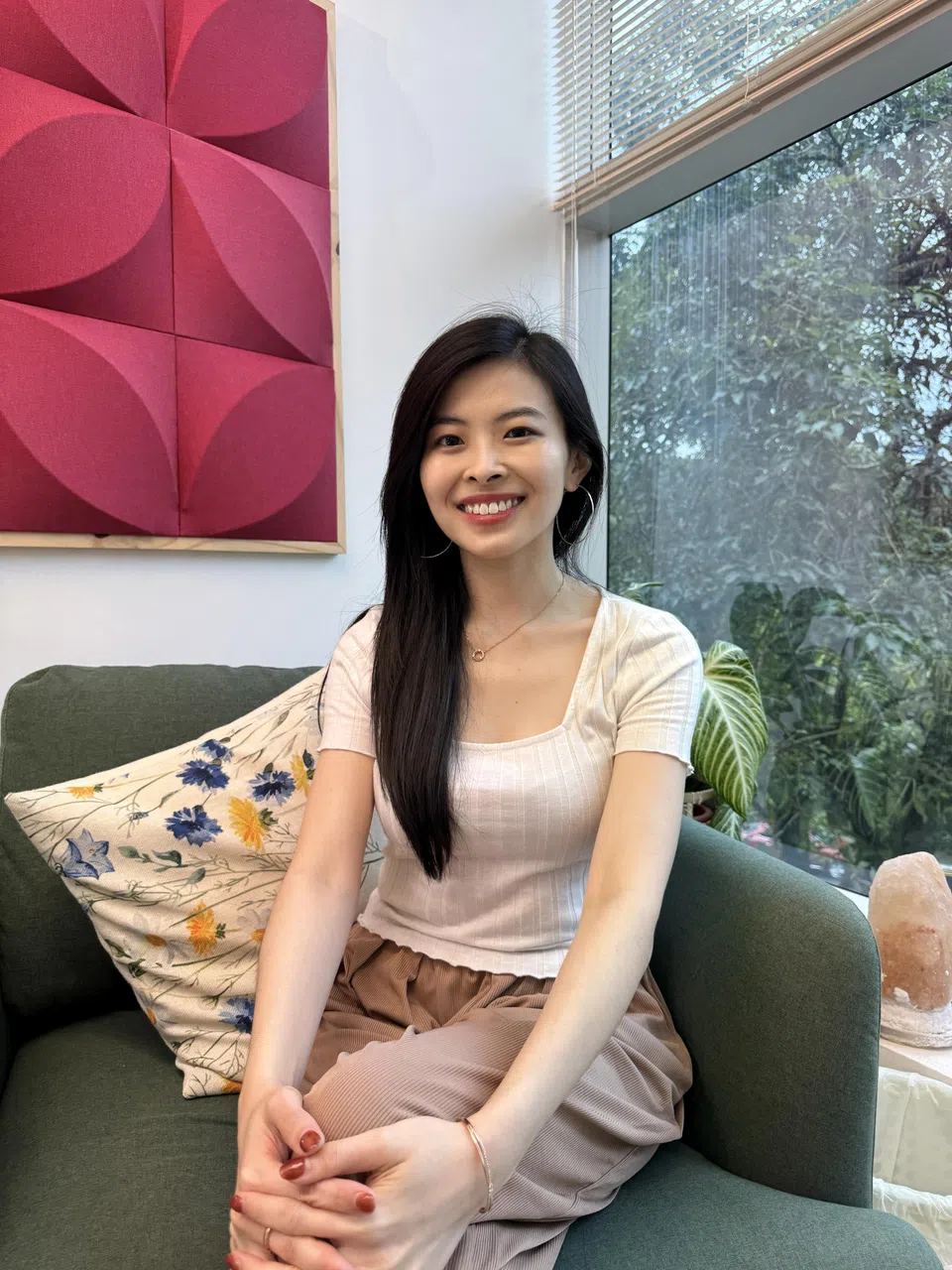 郭靖婷说，当意识到当数码世界开始取代现实世界的连接时，就须要重新审视自己的使用习惯。（受访者提供）