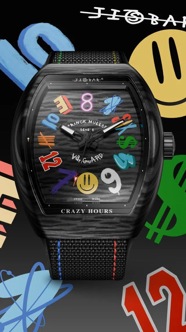 Crazy Hours系列打破传统读时逻辑，数字无序排列，时针按固定规律跳跃。（法穆兰提供）