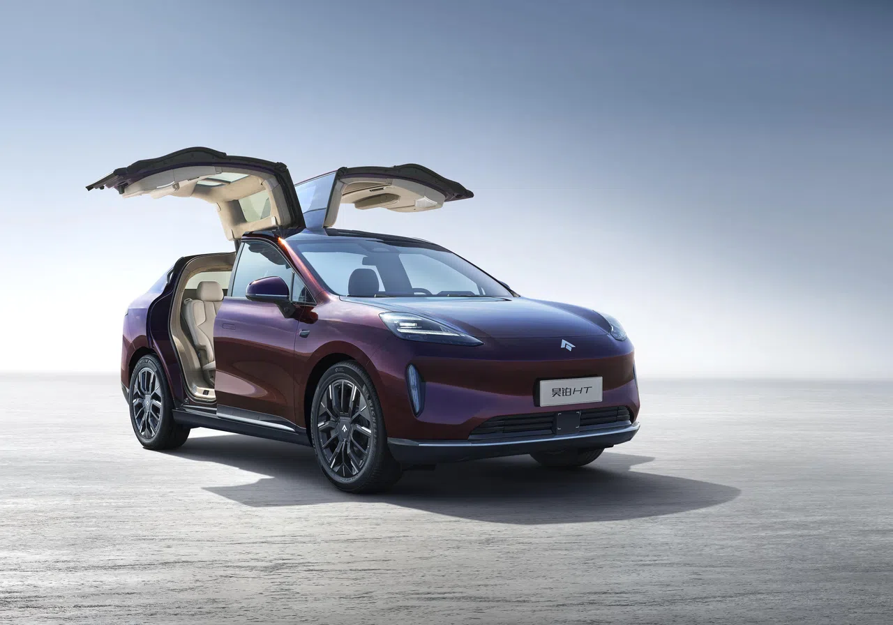 埃安Hyptec HT拥有独特的电动鸥翼门，本地市场极为少见。（车商提供）