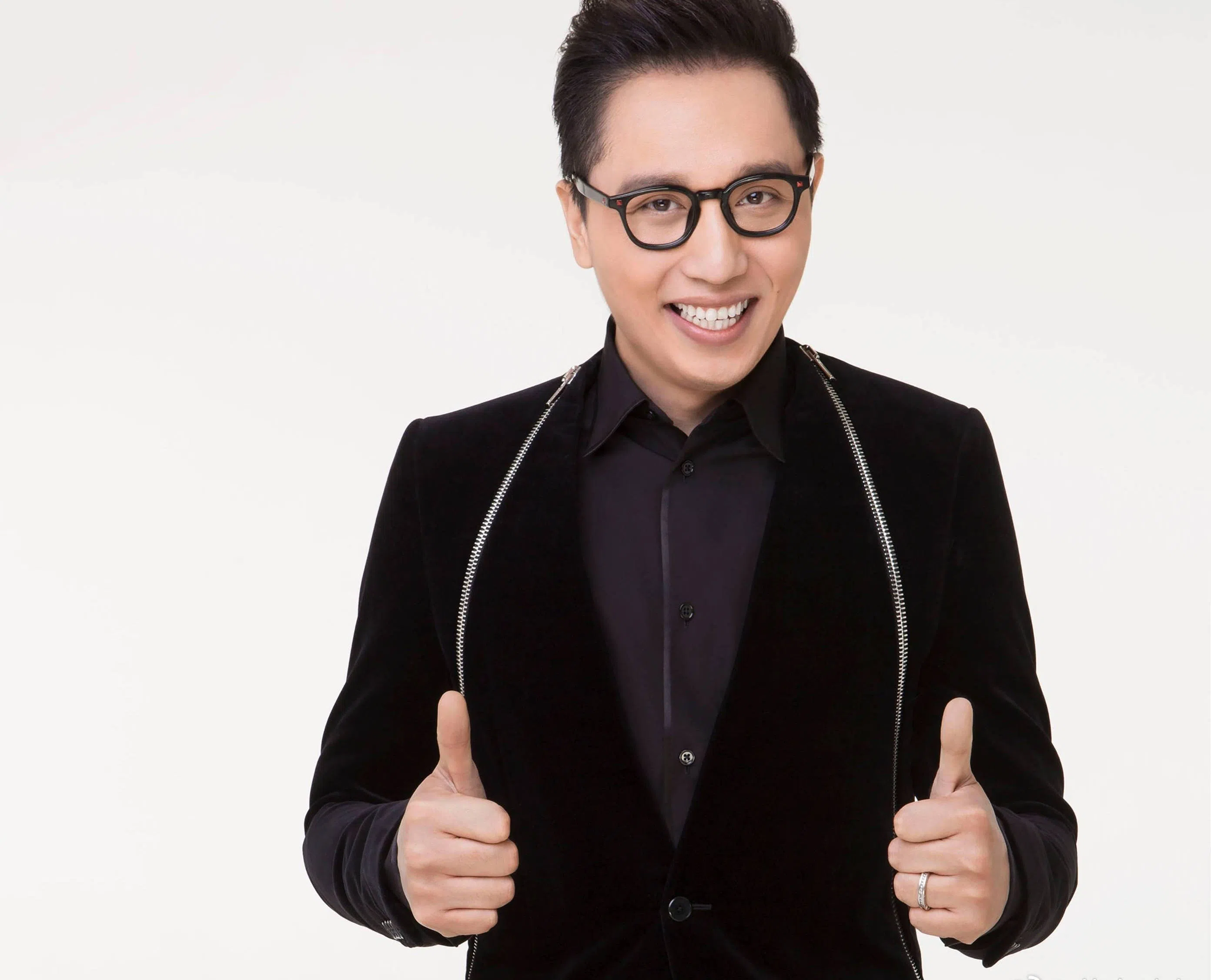 华少是多季《中国好声音》主持人。（互联网）