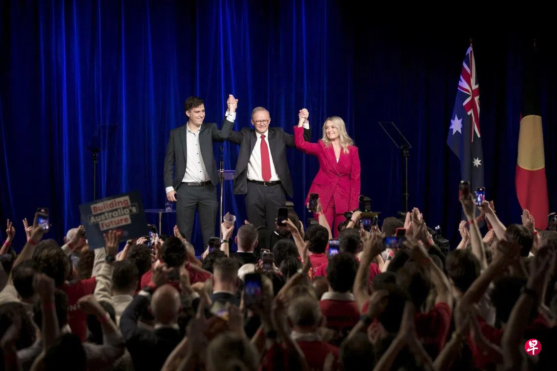 澳洲总理阿尔巴尼斯率工党蝉联执政| 联合早报