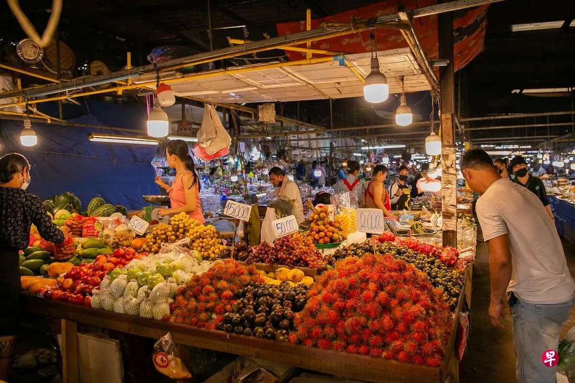 现金储备减少通胀加剧老挝或成亚洲下个主权债务违约国家| 联合早报