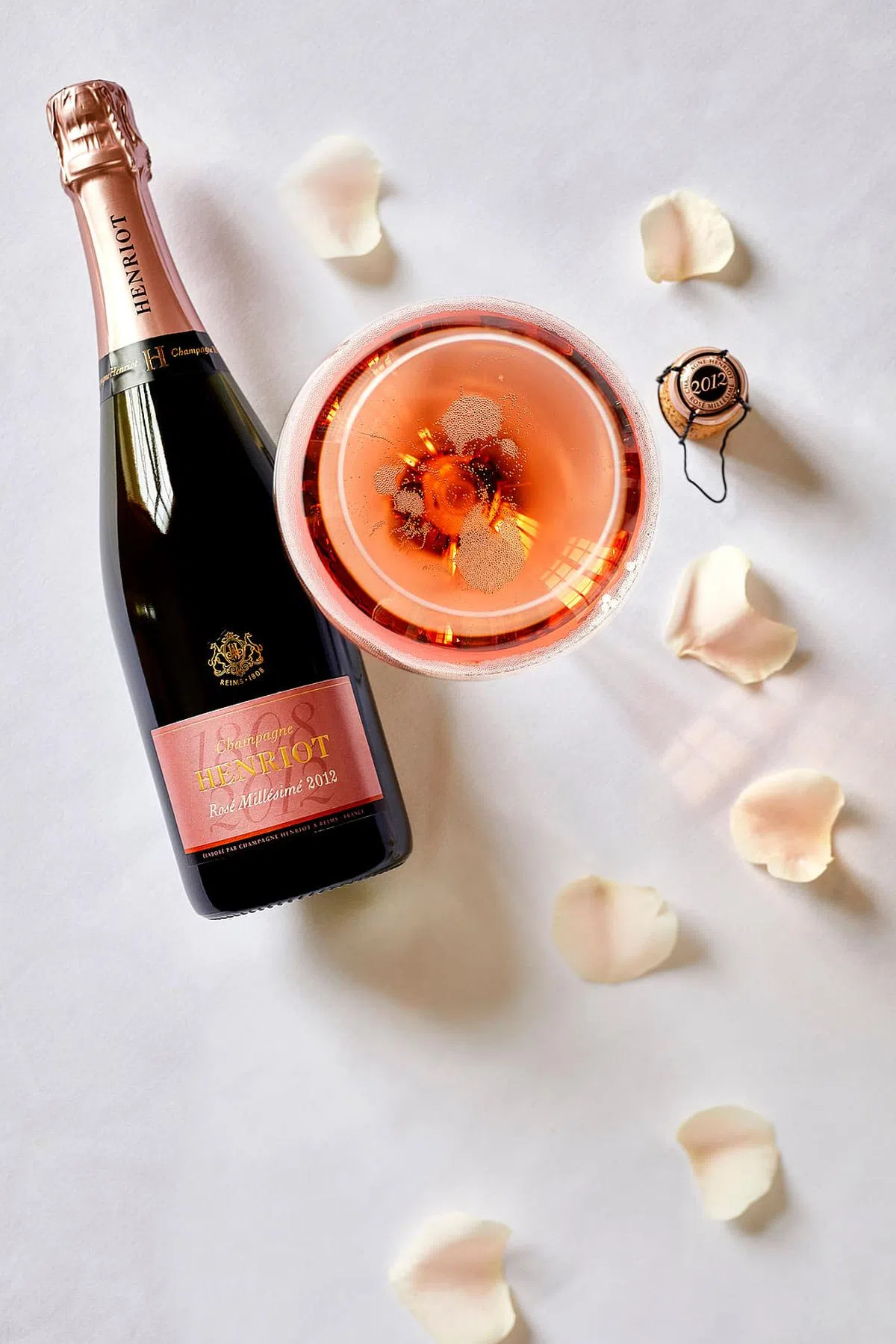 汉诺2012年份桃红香槟口感优雅细致均衡。（酒商提供图片）