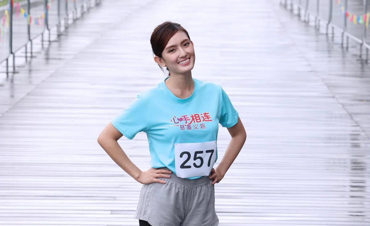 洪凌相隔多年再次演出《天使》系列，心情十分感动。