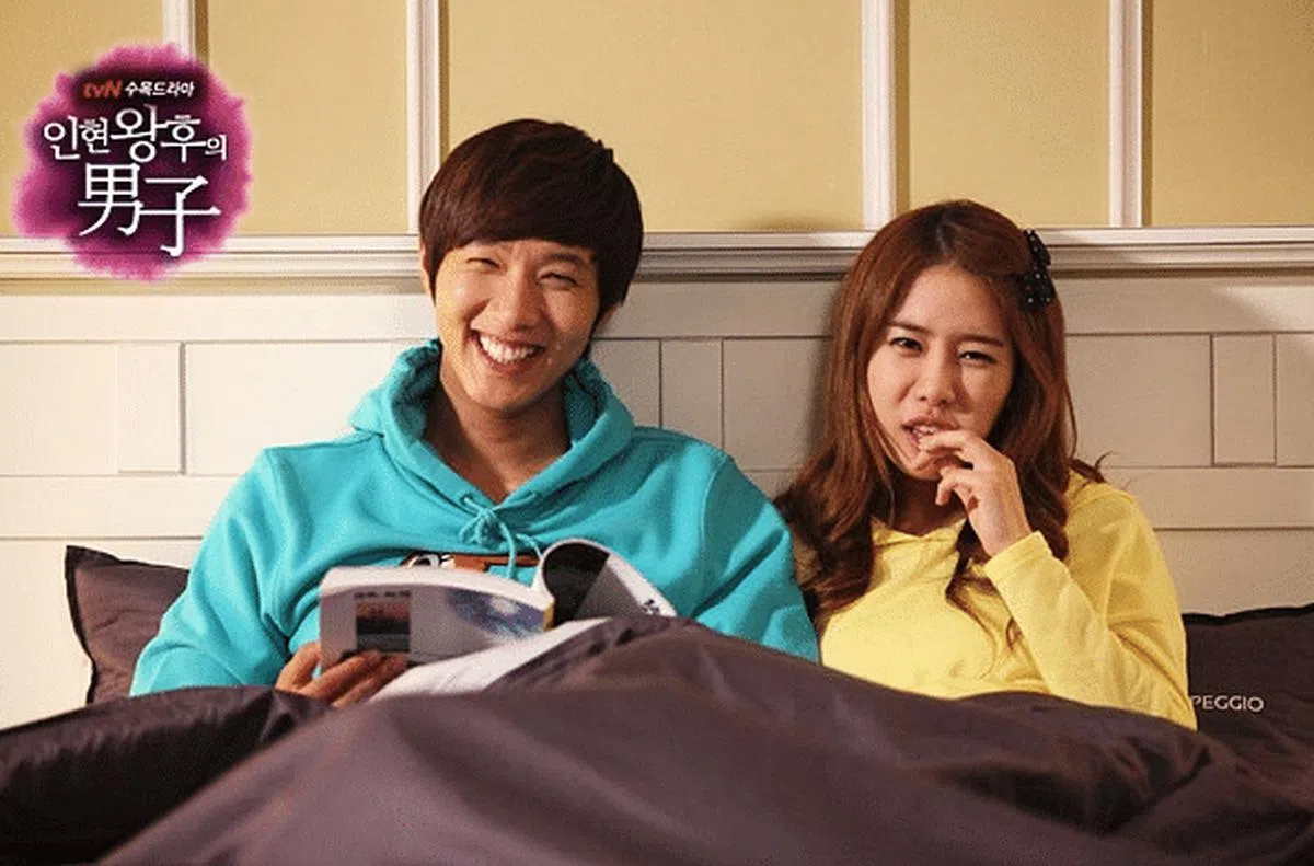 智铉寓（左）与刘寅娜因《仁显皇后的男人》假戏真做，交往2年。（图/互联网） 